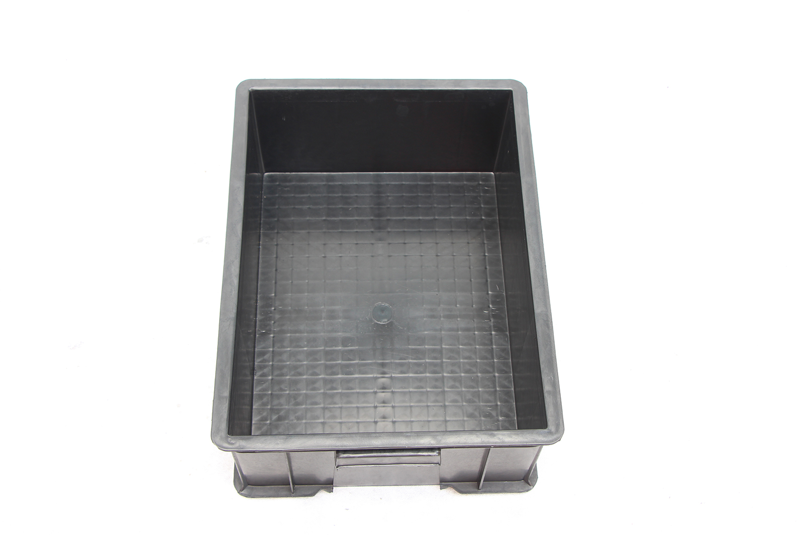 Garage Plastic Storage Bins 